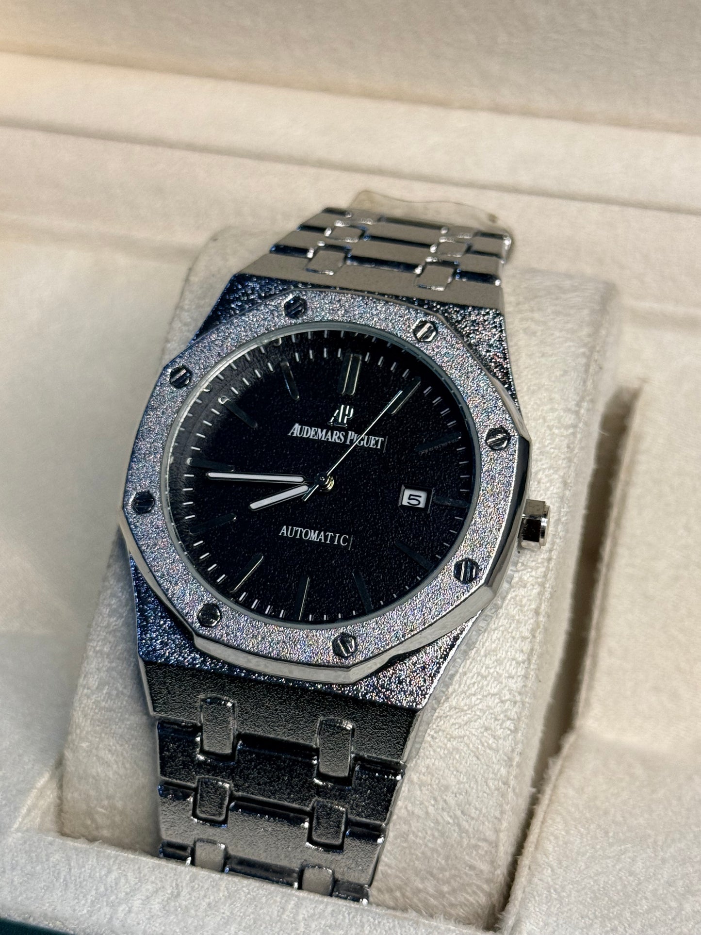 Audemars Piguet Royal Oak Quartz – Stainless Steel Black