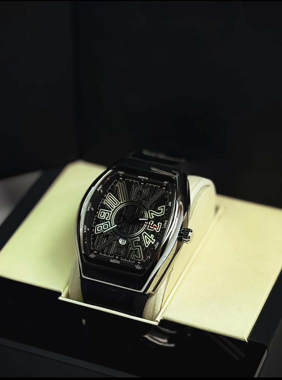 Men’s Luxury Tonneau Dial Analog Watch – Bold 3D Numerals, Premium Leather Strap