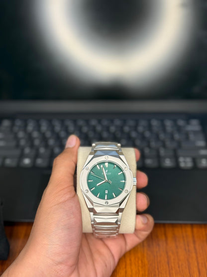 Luxury Diamond Cut Watch – Hublot-Inspired Bold Design