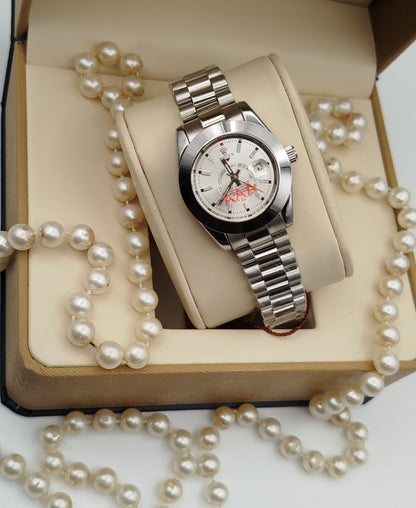 Luxury Ladies Quartz Watch – Stainless Steel Bracelet | Elegant Gift Box | Premium Fashion Timepiece