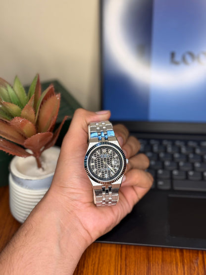 Luxury Stainless Steel Date Watch – Classic Round Dial | Oyster Style Bracelet