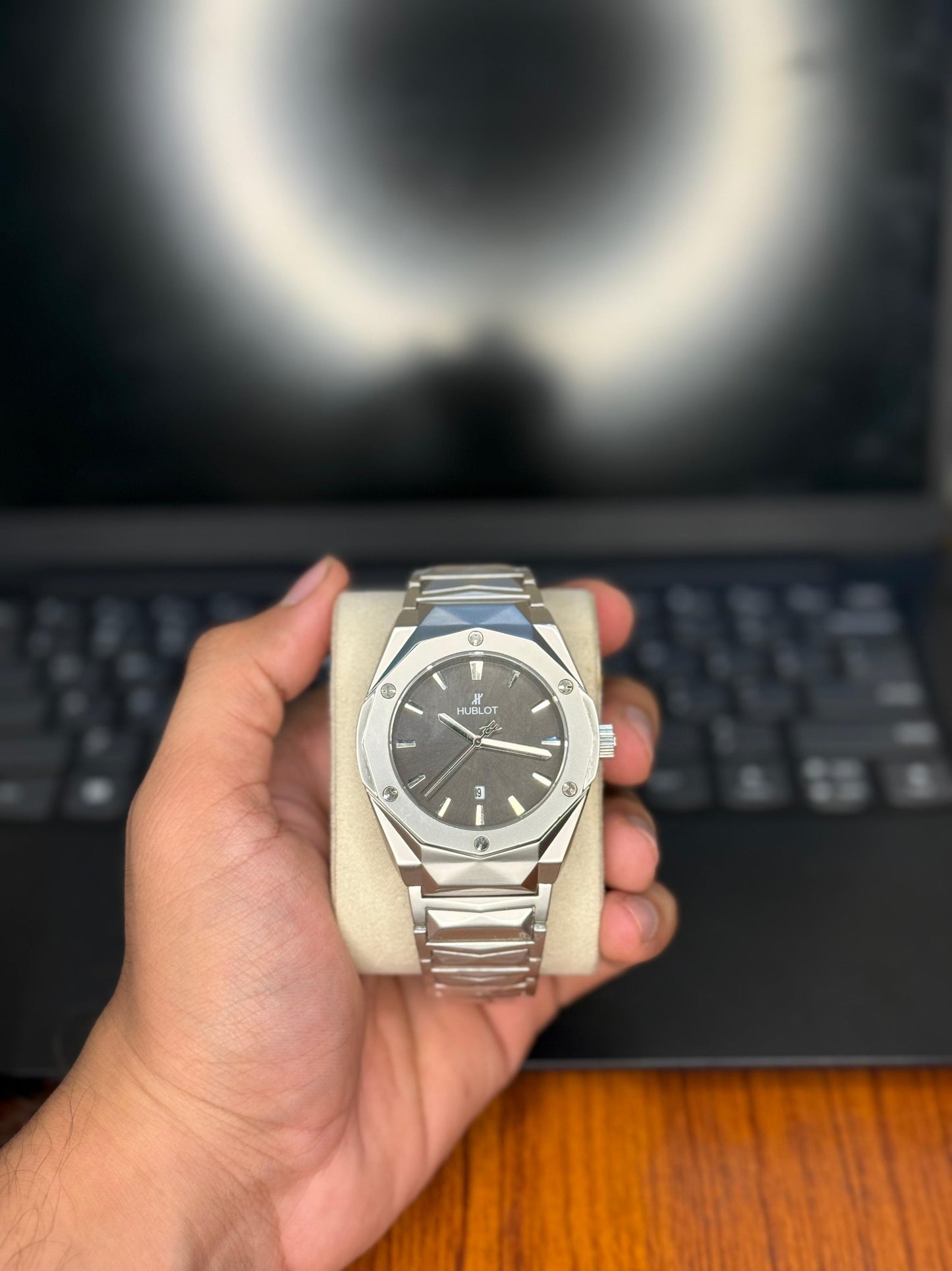 Luxury Diamond Cut Watch – Hublot-Inspired Bold Design