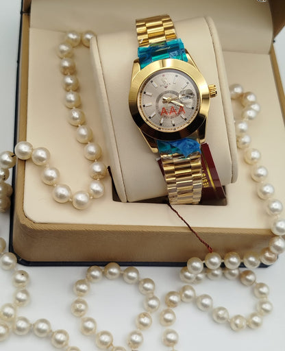 Luxury Ladies Quartz Watch – Stainless Steel Bracelet | Elegant Gift Box | Premium Fashion Timepiece